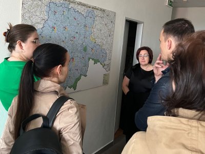 LEKTOŘI Z ESTONSKA NAVŠTÍVILI ZDRAVOTNICKÉ OPERAČNÍ STŘEDISKO A LETECKOU ZÁCHRANNOU SLUŽBU